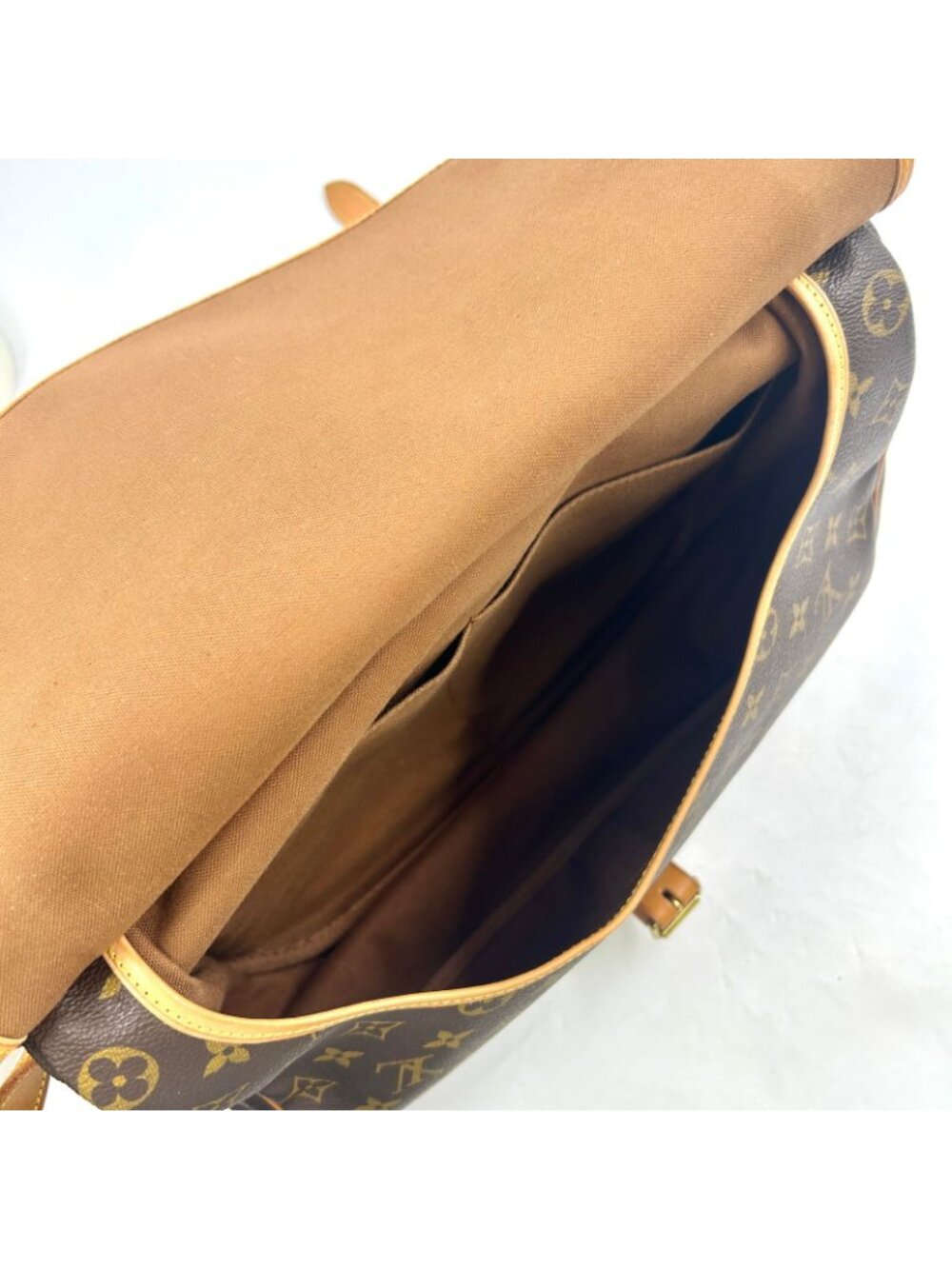 Louis Vuitton Saumur 35 Monogram Leather Brown Light Shoulder Bag Gold - Picture 4 of 15